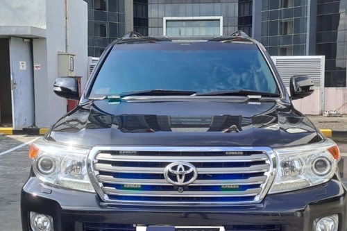 2012 Toyota Land Cruiser VX-R bekas