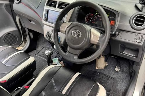 Beli mobil bekas