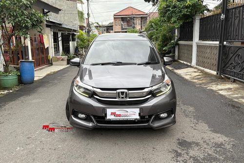 Beli mobil bekas