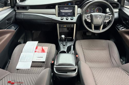 2021 Toyota Kijang Innova 2.0L G AT REBORN bekas