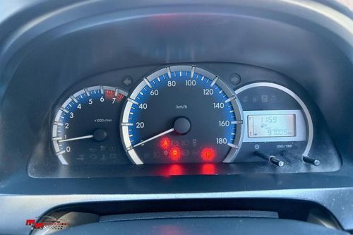 Dijual 2020 Daihatsu Xenia 1.3 X MT bekas