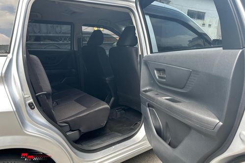 Beli mobil bekas