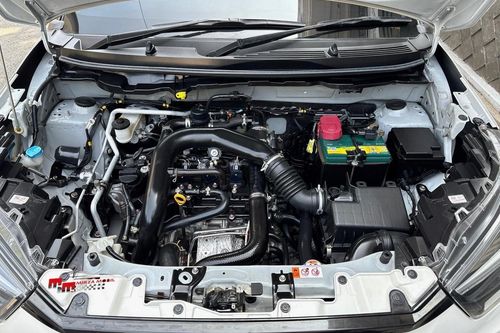 2022 Toyota Raize 1.0T GR CVT TSS ONE TONE bekas