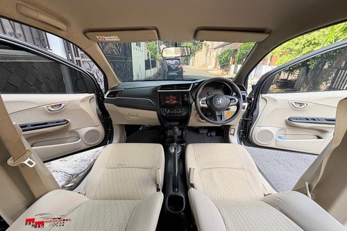 Dijual 2017 Honda Brio Satya E CVT bekas