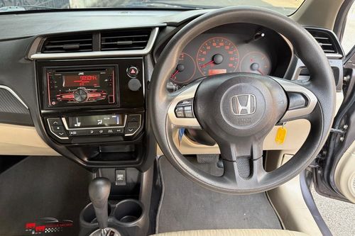 Beli mobil bekas