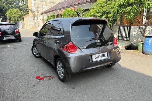 Beli mobil bekas