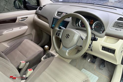 2016 Suzuki Ertiga Dreza MT tua
