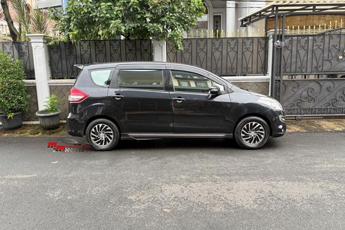 2016 Suzuki Ertiga Dreza MT tua