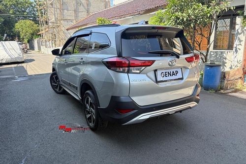 Beli mobil bekas