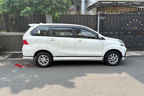 Dijual 2019 Daihatsu Xenia 1.3 X Deluxe AT bekas
