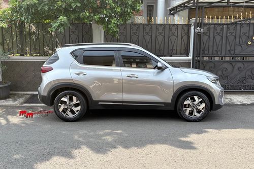Dijual 2022 Kia Sonet Premiere bekas