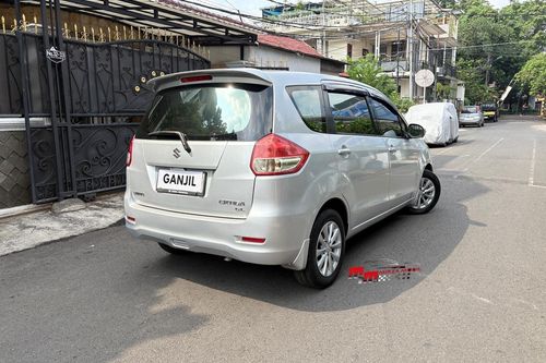 Dijual 2015 Suzuki Ertiga GL 1.4L MT bekas