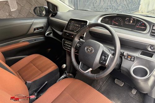 2019 Toyota Sienta Q CVT tua
