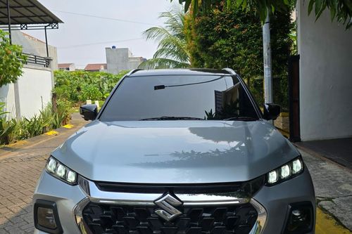 2023 Suzuki Grand Vitara GX Two Tone bekas