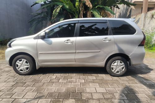 Beli mobil bekas