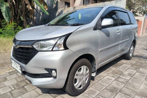 Dijual 2018 Daihatsu Xenia 1.3 R MT bekas