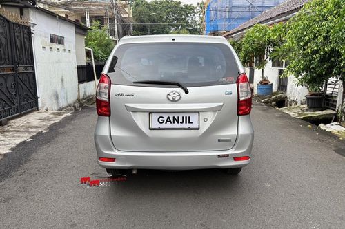Beli mobil bekas