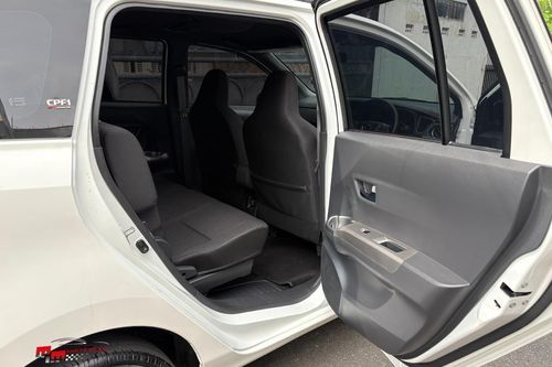 2025 Daihatsu Sigra 1.2 R AT tua