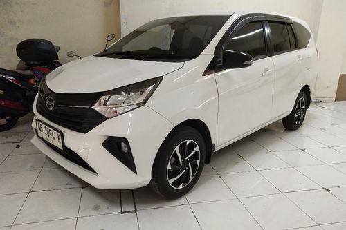 2024 Daihatsu Sigra  FACELIFT R 1.2 MT bekas