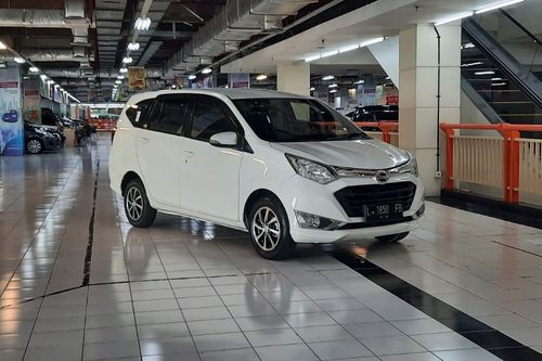 2019 Daihatsu Sigra 1.2 R AT
