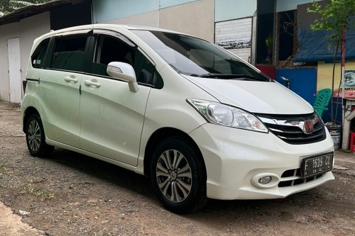 2014 Honda Freed PSD tua