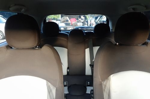 2015 MINI 5 Door Cooper bekas