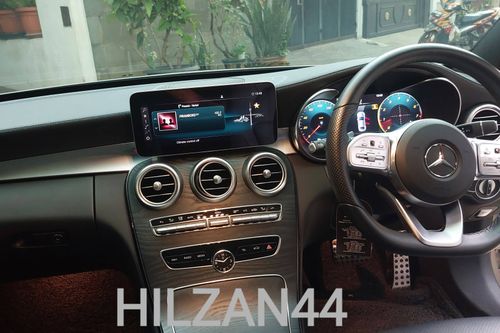 Old 2020 Mercedes Benz C-Class Sedan C 300 AMG Line