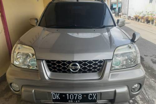 2005 Nissan X-Trail  2.5L 4AT 4x2 bekas