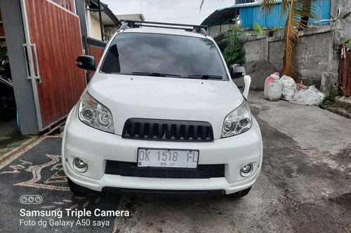 2012 Toyota Rush  S  MT