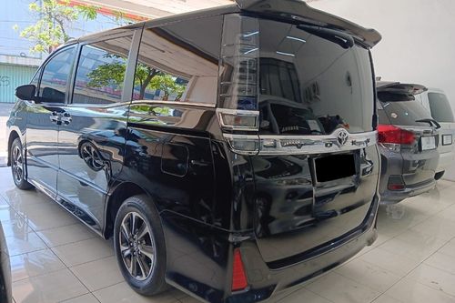 2nd Hand 2019 Toyota Voxy 2.0 CVT