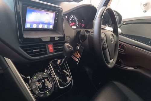 Used 2019 Toyota Voxy 2.0 CVT