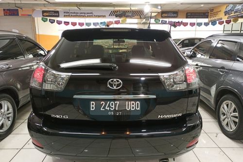 Old 2011 Toyota Harrier 2.4 L A/T PREMIUM FULL OPTION