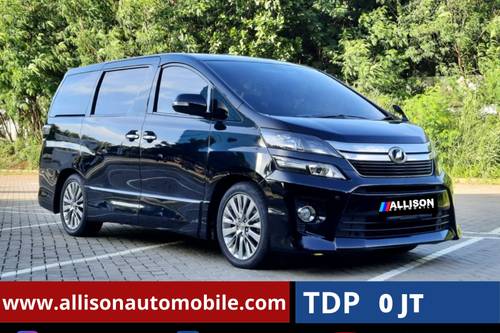 2013 Toyota Alphard Vellfire 2.4 Z A/T GOLDEN EYES bekas