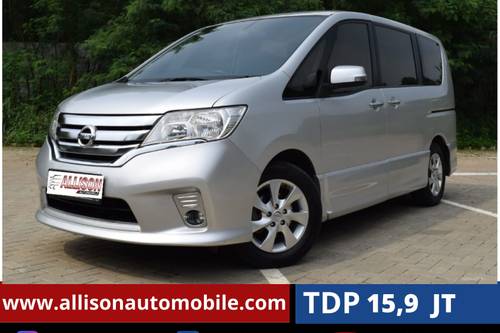 2013 Nissan Serena  2.0L Highway Star bekas