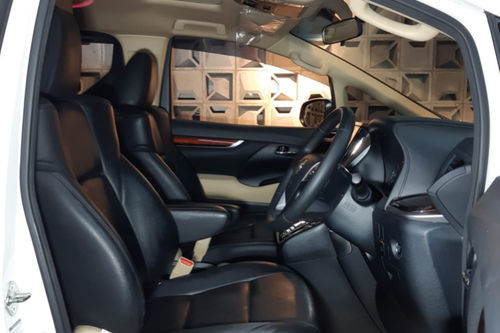 2017 Toyota Alphard 2.5 X A/T bekas