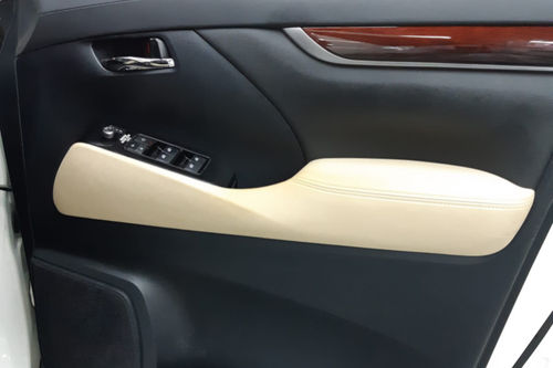 2017 Toyota Alphard 2.5 X A/T bekas