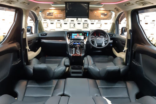 2017 Toyota Alphard 2.5 X A/T bekas