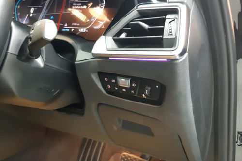 2020 BMW 3 Series Sedan 320i Sport bekas