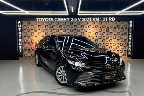 2021 Toyota Camry 2.5 V