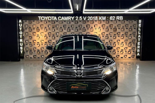 2018 Toyota Camry 2.5 V tua