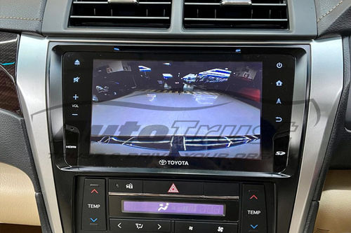 2018 Toyota Camry 2.5 V bekas