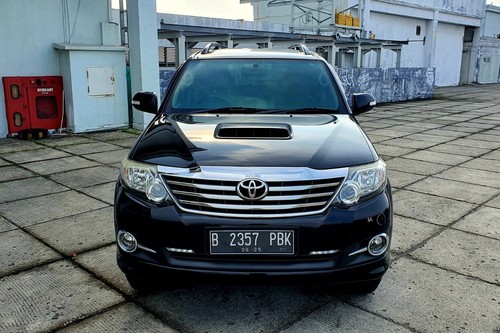 2015 Toyota Fortuner  4X2 2.5 G MT DIESEL bekas