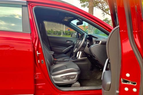 Used 2020 Toyota Corolla Cross HEV