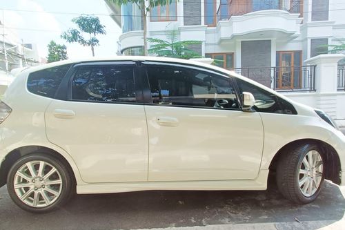 Dijual 2013 Honda Jazz RS CVT bekas