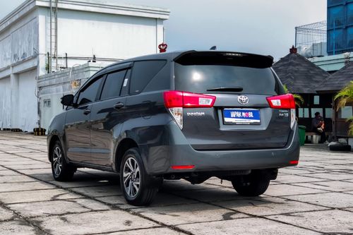 2022 Toyota Innova DIESEL G 2.4 AT bekas