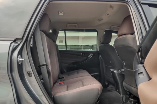 2022 Toyota Innova DIESEL G 2.4 AT bekas