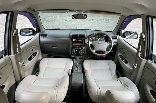 Used 2011 Daihatsu Xenia 1.3 XI DLX FAMILY AT MNB