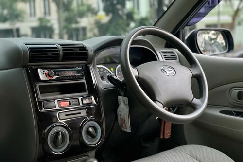 Used 2011 Daihatsu Xenia 1.3 XI DLX FAMILY AT MNB