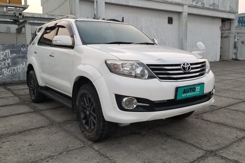 2014 Toyota Fortuner  2.7 L 4X4 V LUX A/T bekas