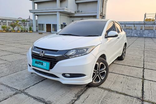2015 Honda HRV 1.8 RS PRESTIGE CVT bekas